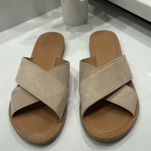Forever21 Nude Criss Cross sandals